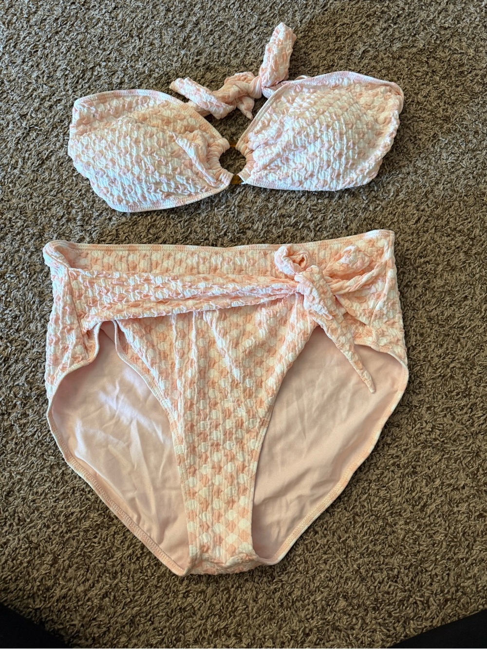 Pink Lily Textured Geometric Bikini in Pink & Blue Like New